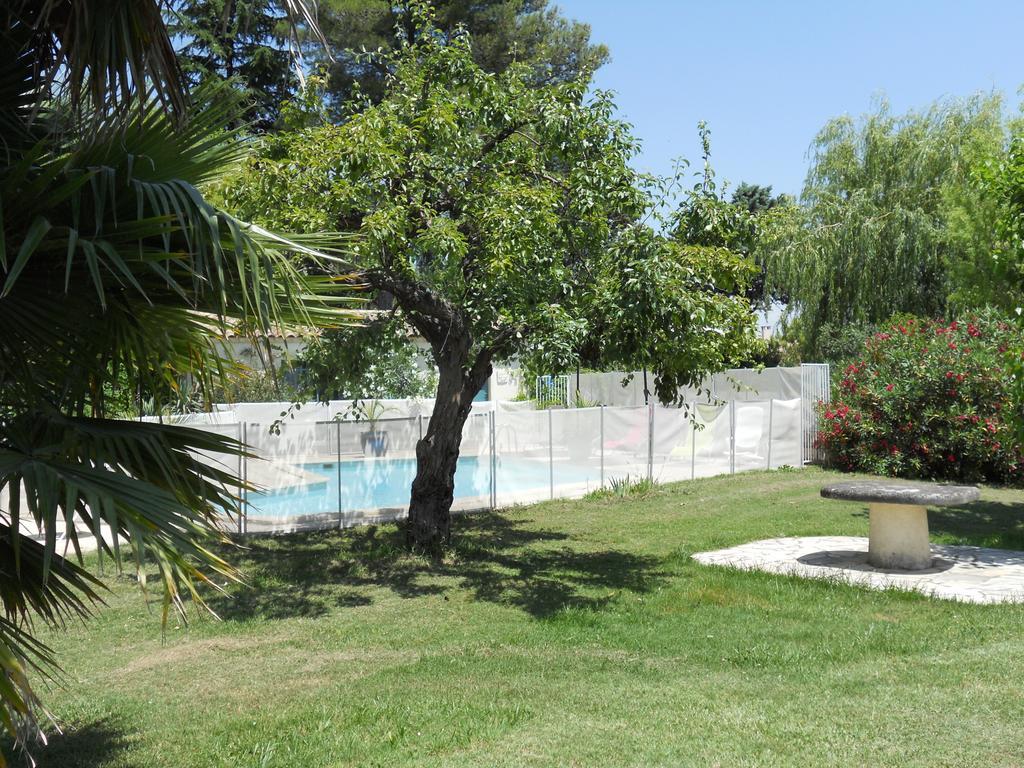 Villa Hanna Combas  Exterior photo